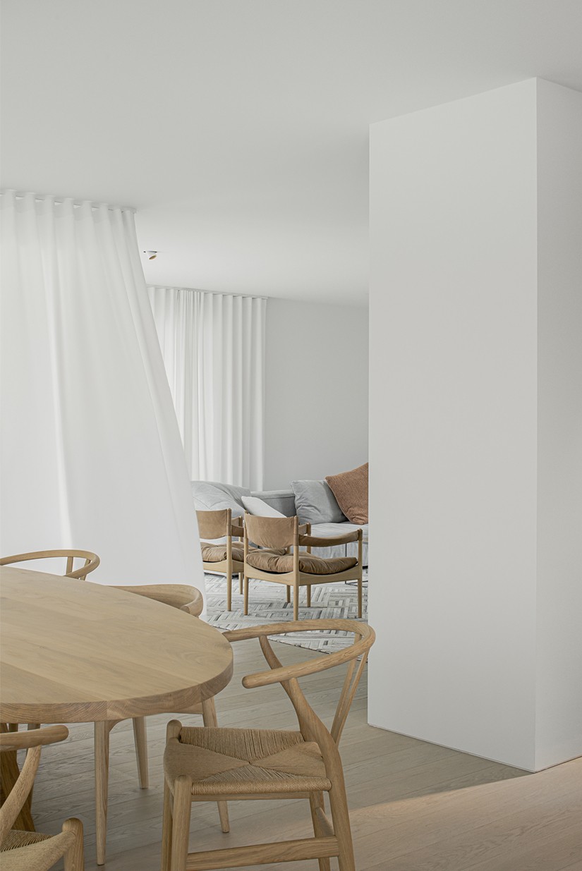 Int&eacute;rieur 21 (439)