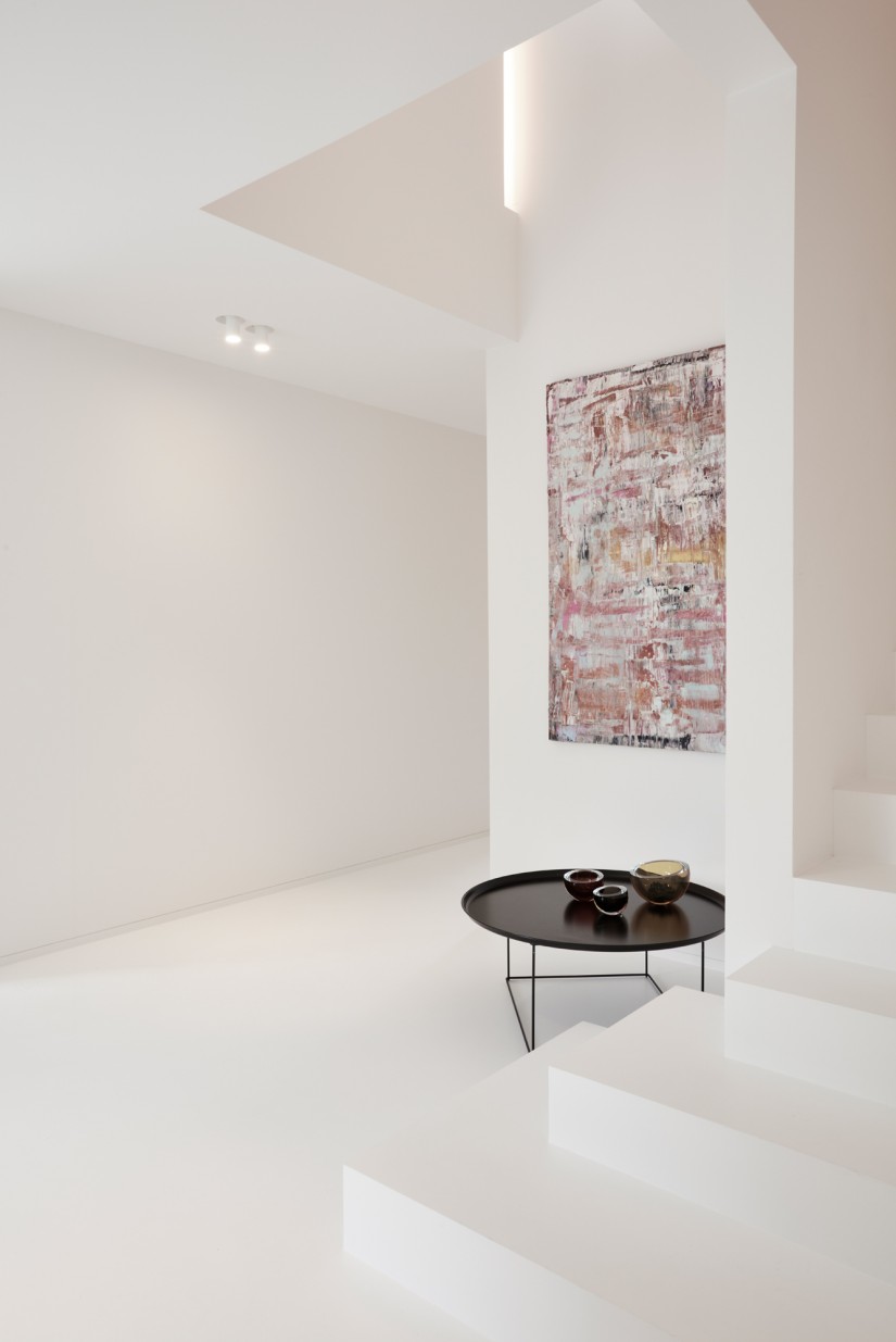 Int&eacute;rieur 30 (389)